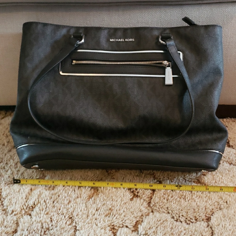 Mk black purse